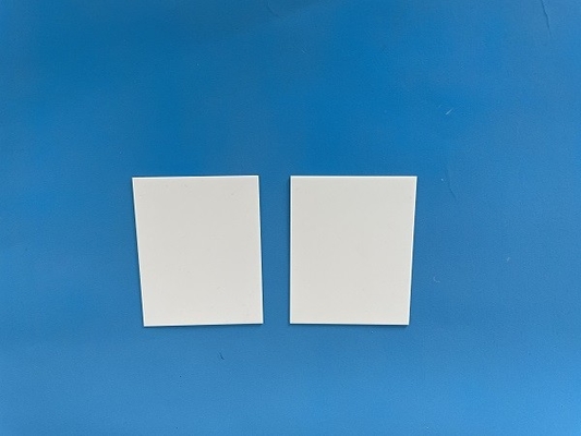 Pureza alta 99,7% carcaças cerâmicas do filme fino da alumina para Electrocircuit