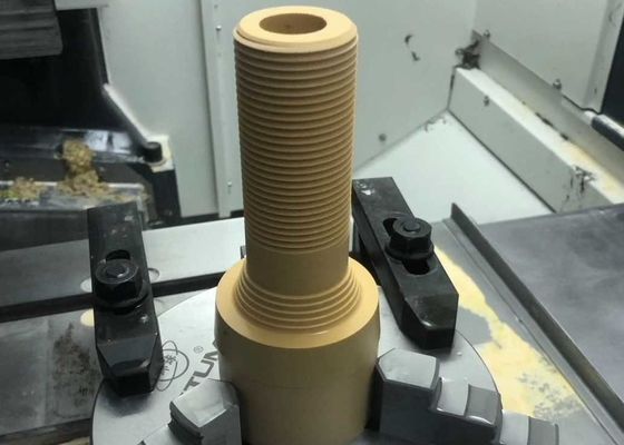 20 KV/mm Tensão de ruptura Óxido de alumínio Cerâmica com 9,6 constante dielétrica