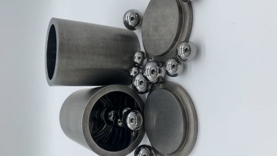 Resistência à compressão superior Cerâmica de nitreto de silício para uso em preto/cinzento no dispositivo de transmissão