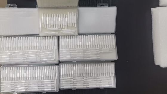 10.3 X 10 -6/K Coeficiente de expansão térmica Cerâmica de zircônio para indústrias tecnológicas
